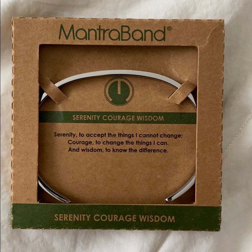 NWT silver mantra band
